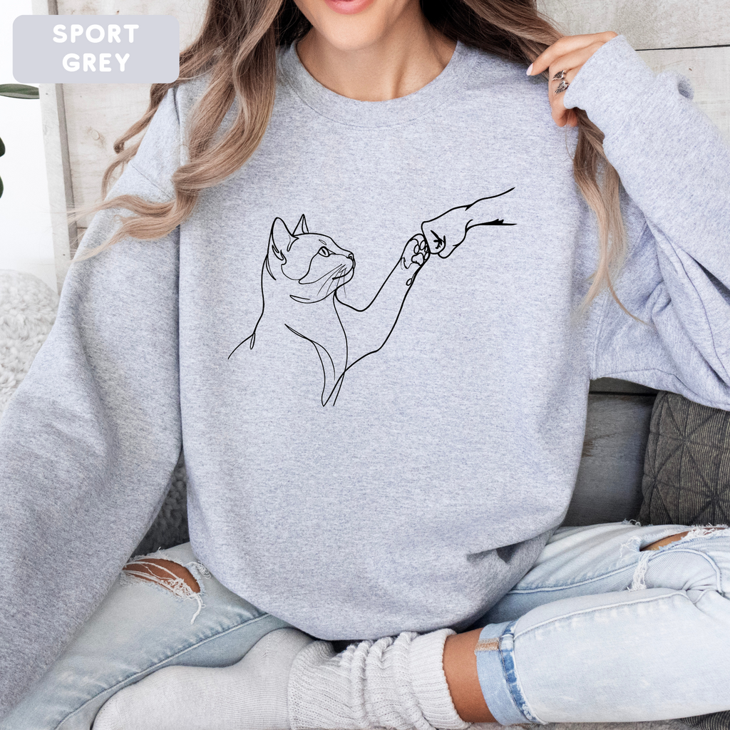 Minimalist Cat Line Art Sweatshirt – Cute Cat Lover Crewneck | Aesthetic Unisex Graphic Sweatshirt