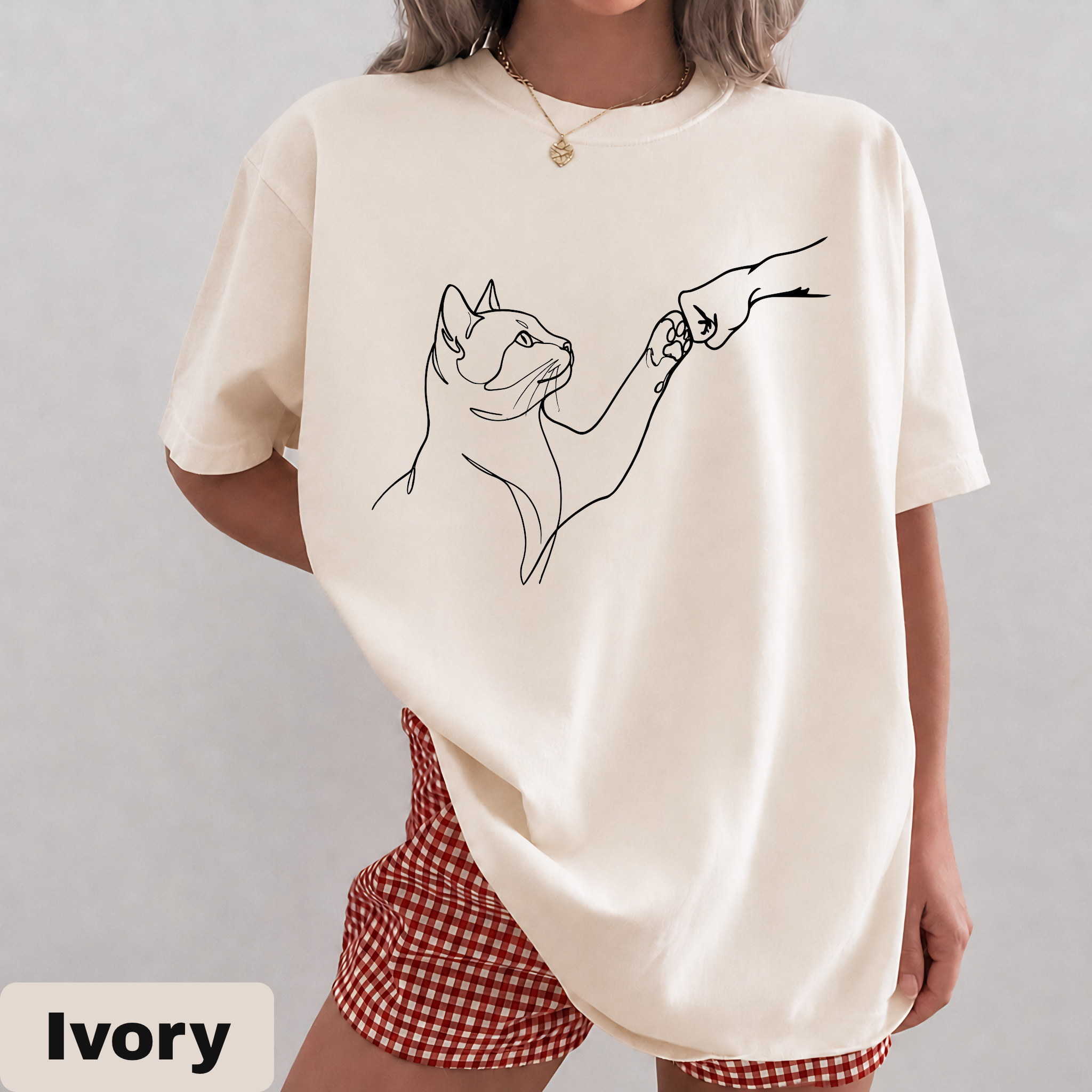 Minimalist Cat Line Art T-Shirt – Cute Cat Lover Graphic Tee | Aesthetic Unisex Oversized T-Shirt