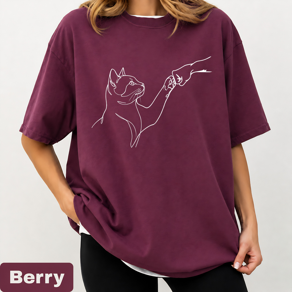 Minimalist Cat Line Art T-Shirt – Cute Cat Lover Graphic Tee | Aesthetic Unisex Oversized T-Shirt